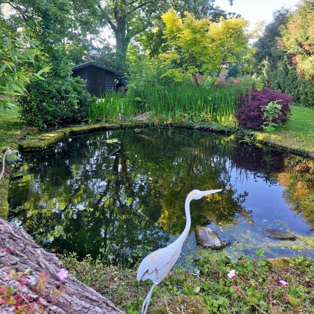 Le Spa Du Cabanon: Cabanon De Luxe Avec Spa Entierement Privatif Aye Exterior foto